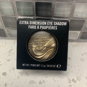 MAC eyeshadow